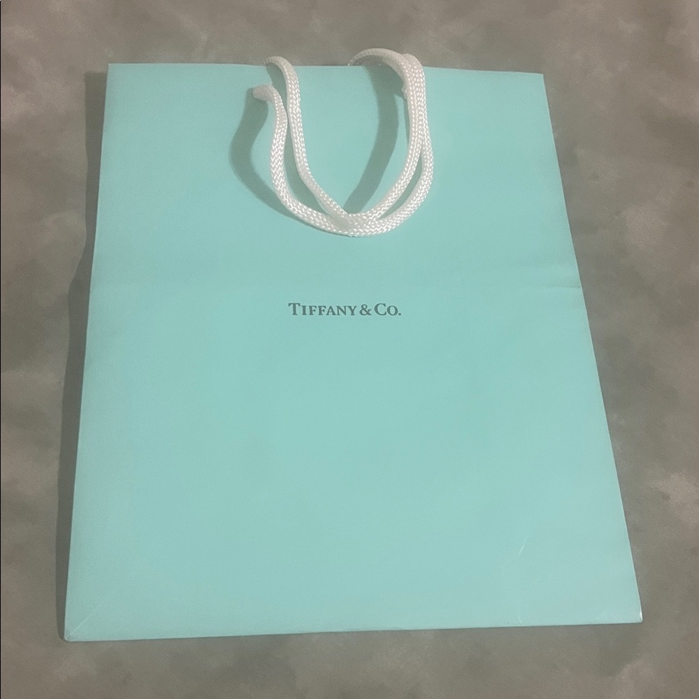 Tiffany & Co NEW Weave Trinket Dish. Made Germany - Picture 6 of 9